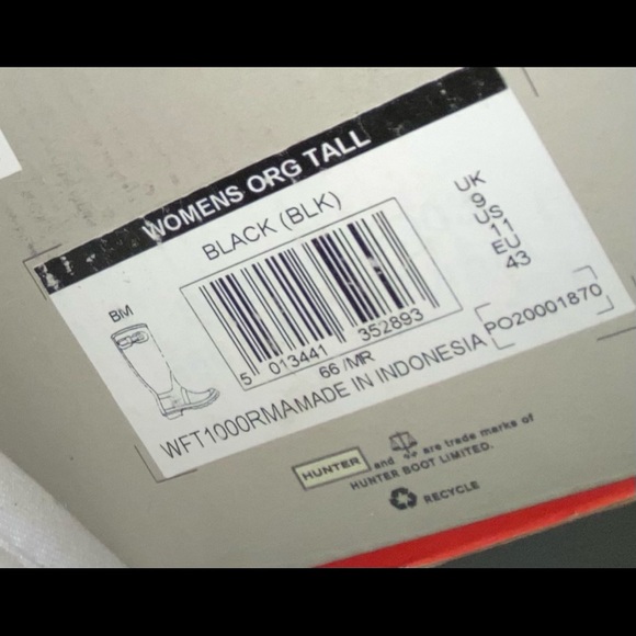 NWT! Hunter tall original black boot 11 - Picture 2 of 2